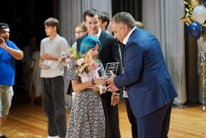 Денежные сертификаты получили 80 выпускников и педагогов в Темрюкском районе Кубани