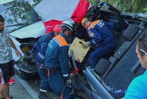 Два пенсионера серьёзно пострадали в ДТП на трассе к Чёрному морю