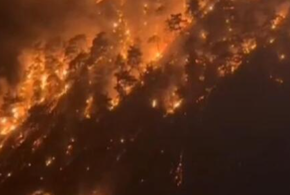 К утру пламя всё ещё не удалось локализовать