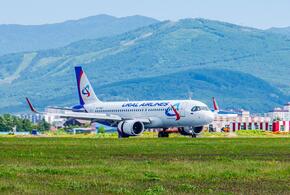 Бортпроводник рейса Сочи-Казань перед взлётом переусердствовал в демонстрации спасательного жилета и чуть не сломал руку