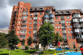 Это несложно сделать на Госуслугах