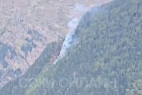 Лесной пожар разгорается в Сочи рядом с крупным курортом