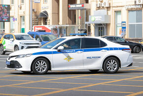 Полиция в Краснодаре начала проверку после избиения подростками на улице маленького мальчика