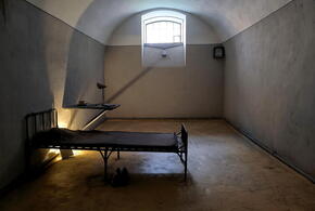 За беспорядок в доме мужчина убил своего гостя на Кубани