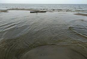 Специалисты обследуют обломки объекта