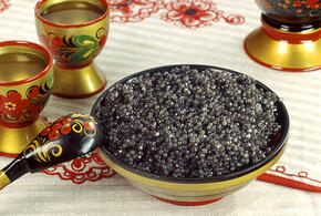 Перекупщицу черной икры осудили в Краснодаре