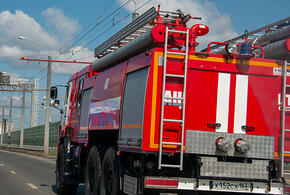 В центре Сочи горит двухэтажный жилой дом на улице Тимирязева