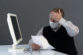 Врач рассказал, какие продукты помогают уберечься от болезни Альцгеймера