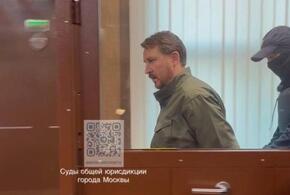 На кредитке у Янины Николаевны лежит 100 миллионов рублей