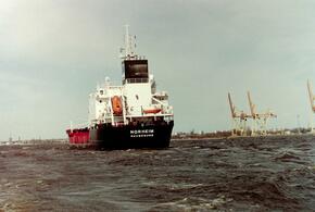 Чёрному морю нанесён ущерб: судно под флагом Либерии разлило нефтепродукты в порту Новороссийска