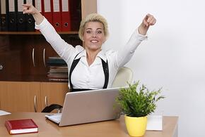 Руководство вас заметит: Вселенная выбрала 3 знака Зодиака, которых ждет карьерный рост в 2025 году