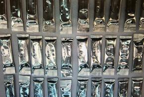 Армавирец хотел отправить в Америку посылку с тестостероном, за что теперь может сесть в тюрьму