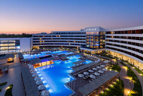 Отель FЮNF в Анапе стал победителем в номинации «Лучший отель пять звёзд» конкурса «Курортный Олимп – 2024»