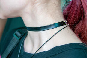 Хрустеть или не хрустеть: к чему может привести неправильная разминка шеи, рассказал врач