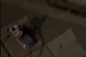  В центре Краснодара люди находят многочисленные обломки украинского дрона