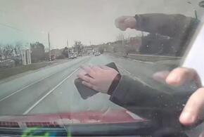 В Анапе 10-летний ребёнок внезапно выскочил прямо под колёса машины, водитель не успел затормозить 