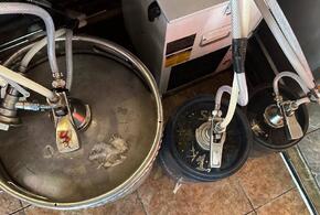 Больше тонны алкоголя забрали полицейские у бизнесменов в Сочи