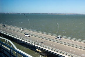 Полуостров опустел, а очереди у пунктов досмотра заметно уменьшились