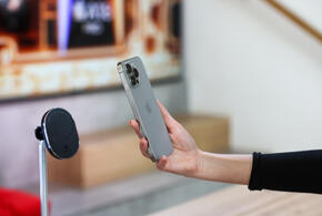 Сбербанк внедрил новую технологию бесконтактной оплаты, позволяющую совершать покупки с помощью смартфона