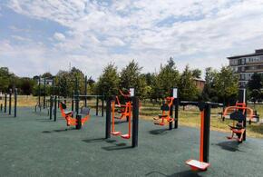 В двух округах Краснодара по инициативе местных жителей построили спортплощадку и благоустраивают территории