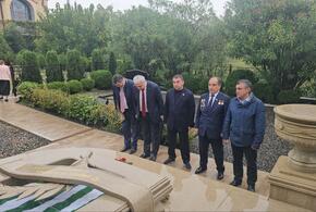 Армянская община Абхазии почтила память второго Президента Абхазии Сергея Багапш