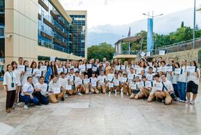 Благотворительный фонд Точно ДОБРО (основатель – Николай Амосов) реализовал в МДЦ «Артек» вторую профильную смену для талантливых школьников в рамках профориентационной программы «Строители будущего»