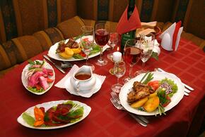 Разберемся, чем примечателен этот осенний день