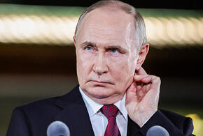 Кринж и траблы: Путина во Владивостоке научили сленговым выражениям