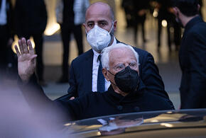 На 92 -ом году жизни умер легендарный модельер Джорджо Армани