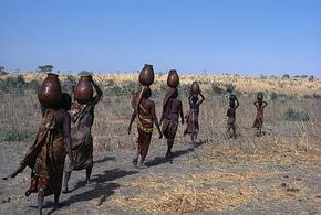 Нищету рожают: самые большие страны по числу детей в семьях назвали эксперты