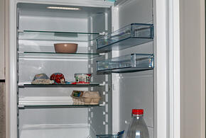 Чеснок и шоколад: какие продукты нельзя хранить в холодильнике