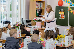 Губернатор Кубани поздравил педагогов региона с Днем учителя