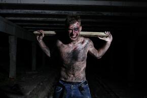 Преступник приговорен к двум пожизненным срокам и находится в колонии особого режима