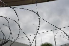 Обе жертвы находились под опекой супруги обвиняемого