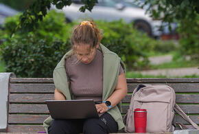 Опрос: почти половина россиян никогда не слышали о дипфейках