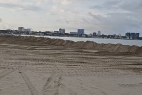 В Анапе снова готовятся к мощным выбросам мазута, огромное пятно надвигается к берегу Черного моря