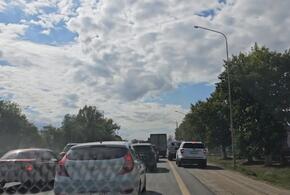 Жители Кубани жалуются на огромные пробки в районе поселка Афипский из-за ремонта моста 