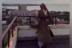 Алёна Водонаева похвасталась шикарным видом из своей новой квартиры в Геленджике