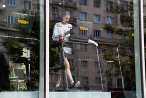 Молодые россияне всё чаще страдают от стариковских болезней. В чём дело?