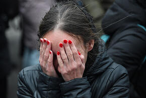 «После взрыва всё было как в самом страшном кино»: женщина рассказала, как выглядит ее квартира, в которую попал беспилотник в Туапсе