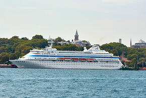 Турецкая «ответка» за Сочи: в Стамбул не пускают лайнер Astoria Grande, 600 пассажиров не могут сойти на берег