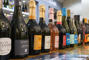 Средняя стоимость бутылки превысила 1000 рублей