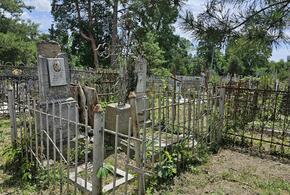 Цифровизация кладбищ в России: зачем это делают? 