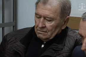 Экс-судью из Адыгеи, который убил ребёнка, под конвоем отправят в колонию-поселение. Так решил краснодарский суд