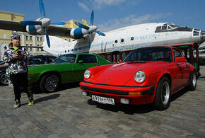 «Кирпич» класса люкс: шикарные авто Porsche отказались заводиться в Краснодаре и Москве