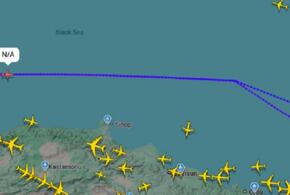 От разовых полетов к дежурству: над Черным морем вновь кружит самолет-шпион НАТО