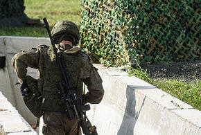 Раненый российский военный вынес из-под огня парализованную украинскую женщину