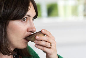 Самый эффективный способ заваривания чая назвали исследователи