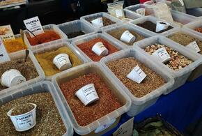 Специю используют в чае, кофе, десертах и мясных блюдах