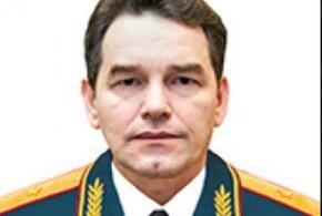 Вся грудь в орденах, полжизни на войнах: кем был погибший при взрыве машины в Москве генерал Фанил Сарваров